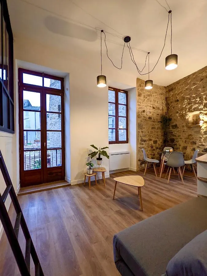 Joli Appartement De Charme Renove En Centre Ville Aubenas 0*,  France